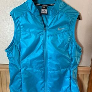 Lightweight Nike running vest size XL